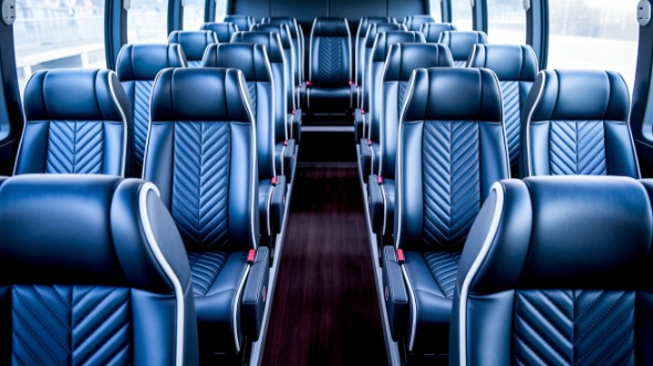 hawthorne 35 passenger minibus rental